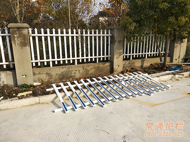 常州塑鋼PVC圍墻圍欄安裝現場